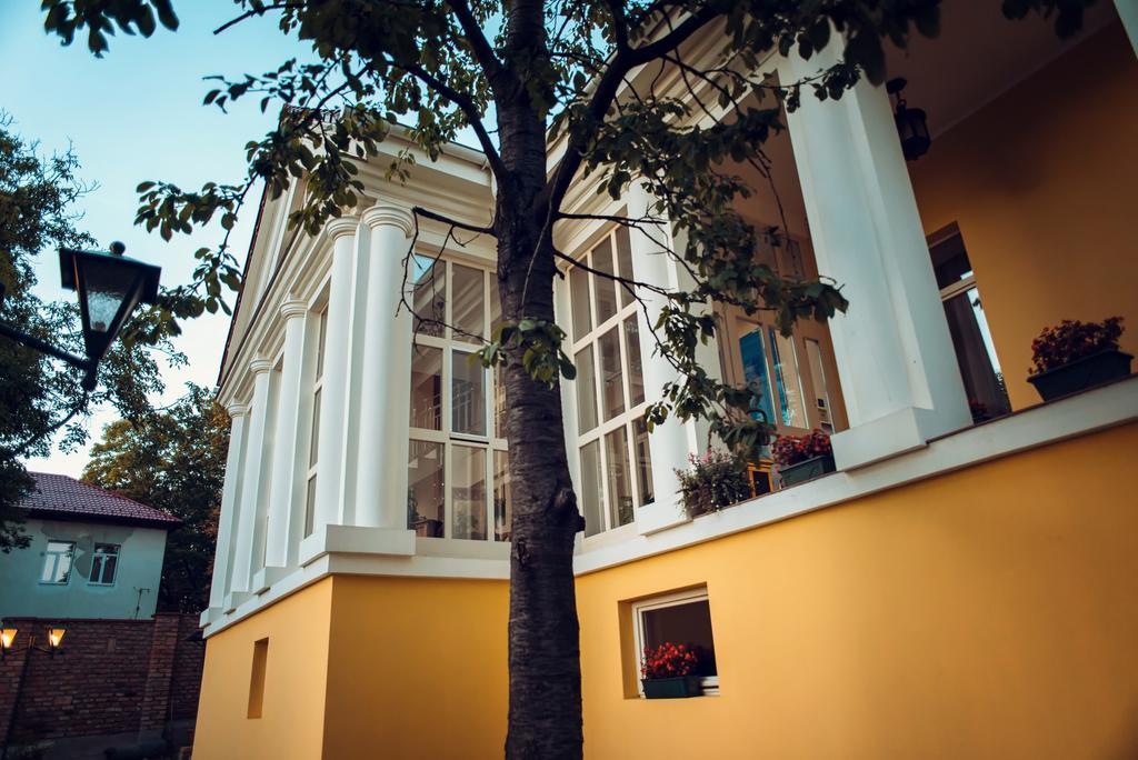 Boutique Hotel Villa P Ужгород Екстериор снимка